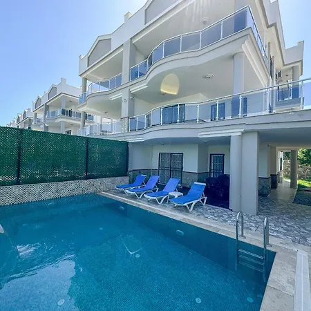 Vilă Begonville Ladies *