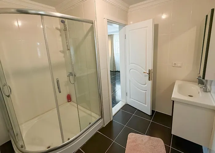 Begonville Ladies Kusadası