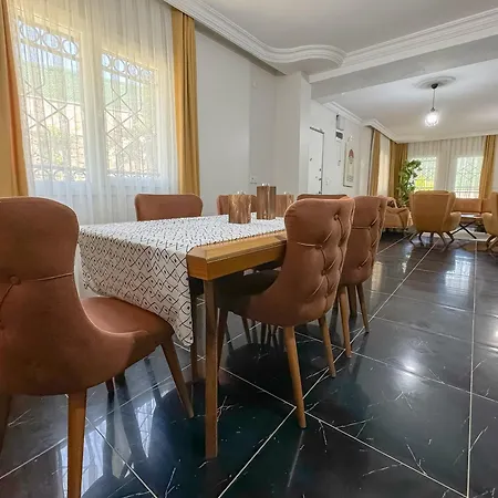 Begonville Ladies Villa *