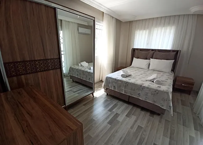 Begonville Ladies * Kuşadası