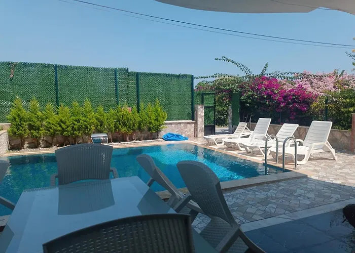 Begonville Ladies Villa *