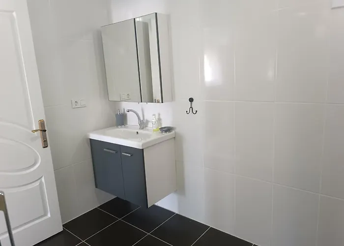 Begonville Ladies Kusadası