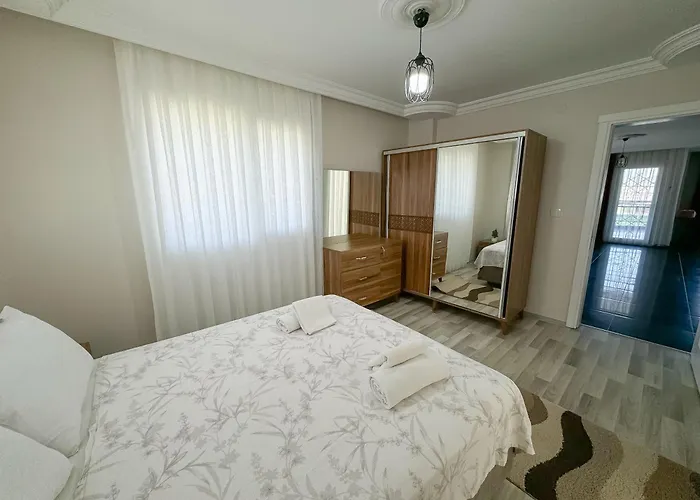 Villa Begonville Ladies Kusadası