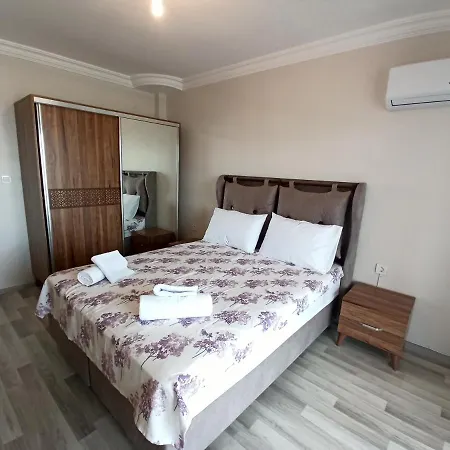 Begonville Ladies Kusadası