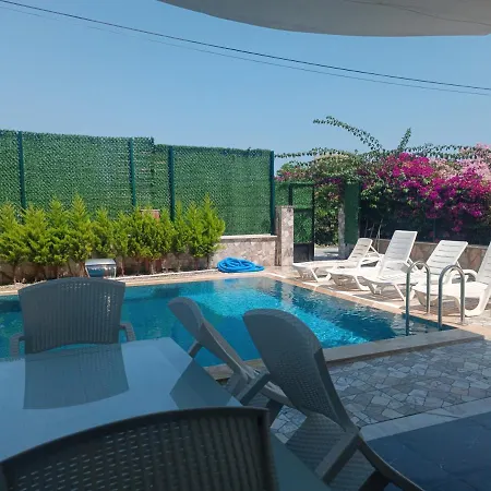 Begonville Ladies Villa *