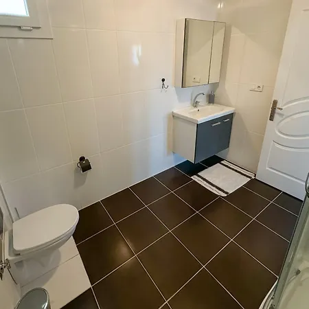 Villa Begonville Ladies